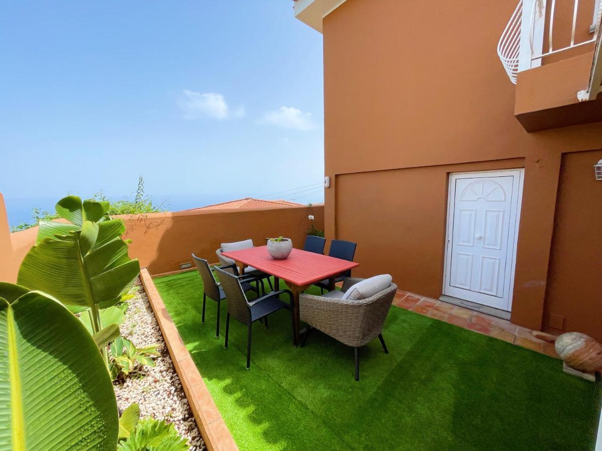 Casa Con Piscina Y Jardin Con Vistas Al Mar Βίλα Puerto de la Madera Εξωτερικό φωτογραφία
